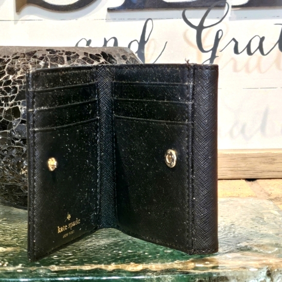 Kate Spade New York Cobble Hill Tavy Wallet - Picture 2 of 6
